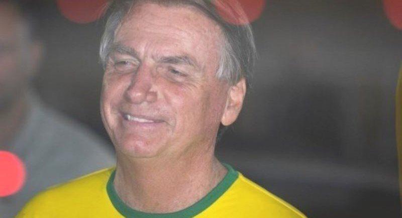 Bolsonaro diz que, se reeleito, articulará redução da maioridade penal