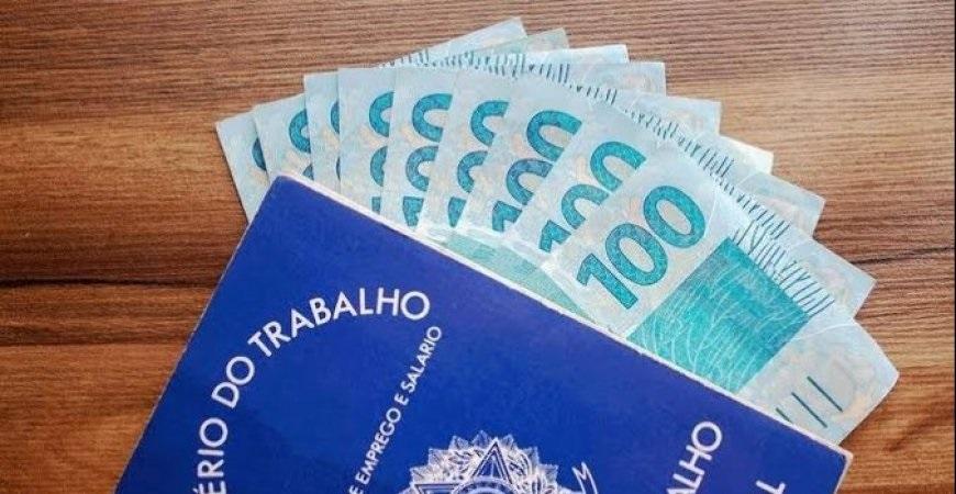 Salário mínimo e aposentadorias terão ao menos 6% de aumento em 2023