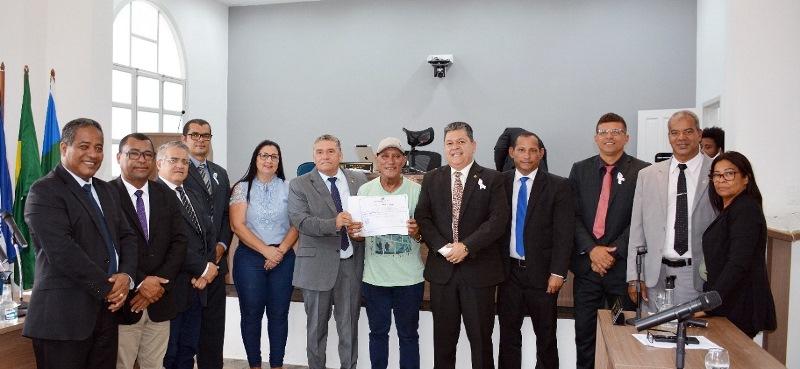 Ícone da Lira mateense e do Pizindim, Sozígene é homenageado na Câmara de São Mateus, ES