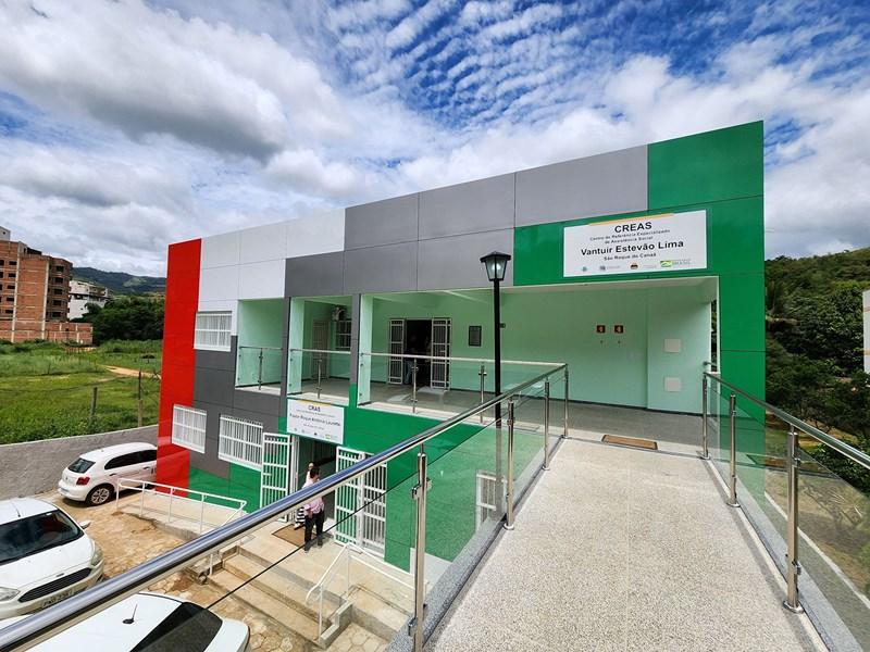 Casagrande inaugura novo Creas e anuncia mais investimentos em São Roque do Canaã, ES