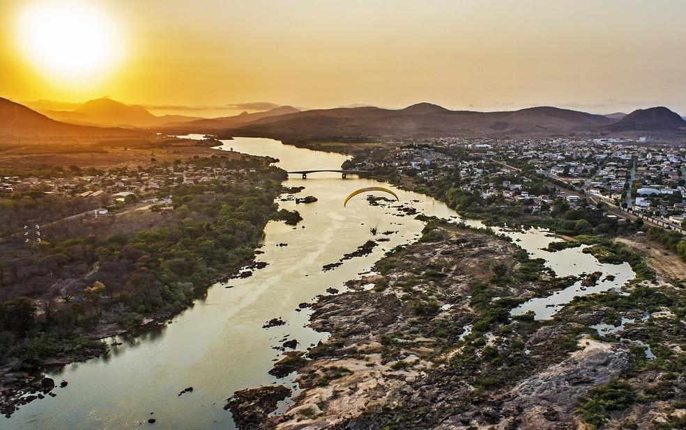 Renova anuncia R$ 8 bilhões para atingidos pela tragédia em Mariana, MG