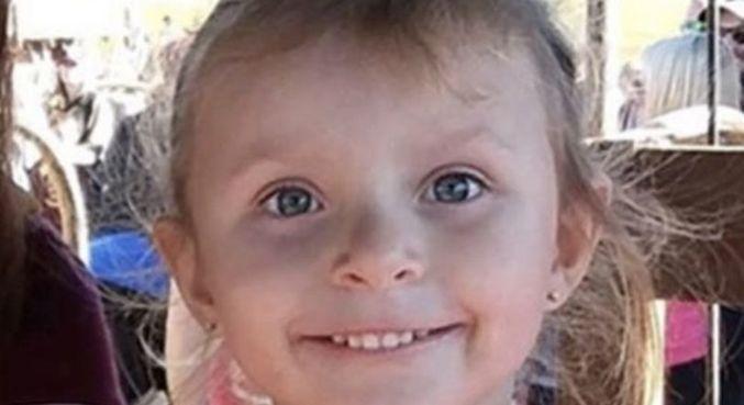 Menina de 8 anos que foi sequestrada pela mãe biológica em 2018 é encontrada no México