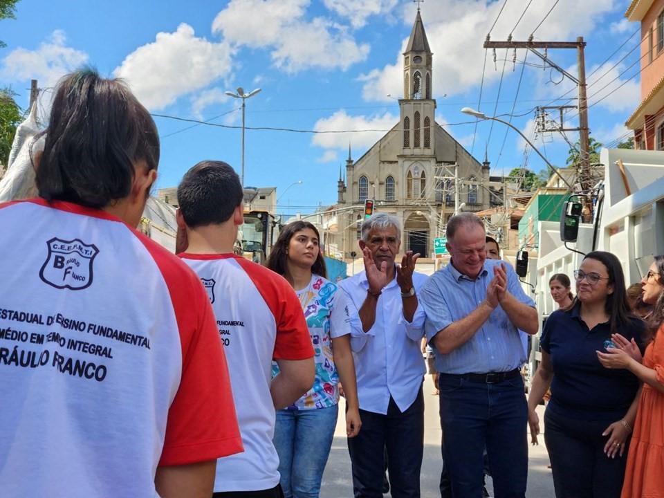 Casagrande inaugura obras e anuncia novos investimentos em Muniz Freire