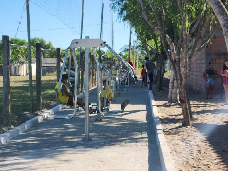 Casagrande visita obras do Complexo de Saúde do Norte, em São Mateus. ES