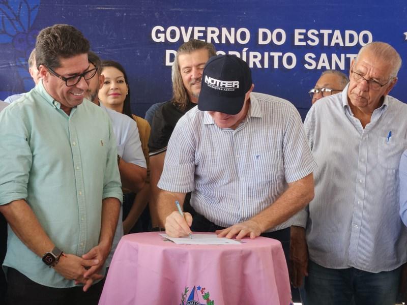 Casagrande visita obras do Complexo de Saúde do Norte, em São Mateus. ES