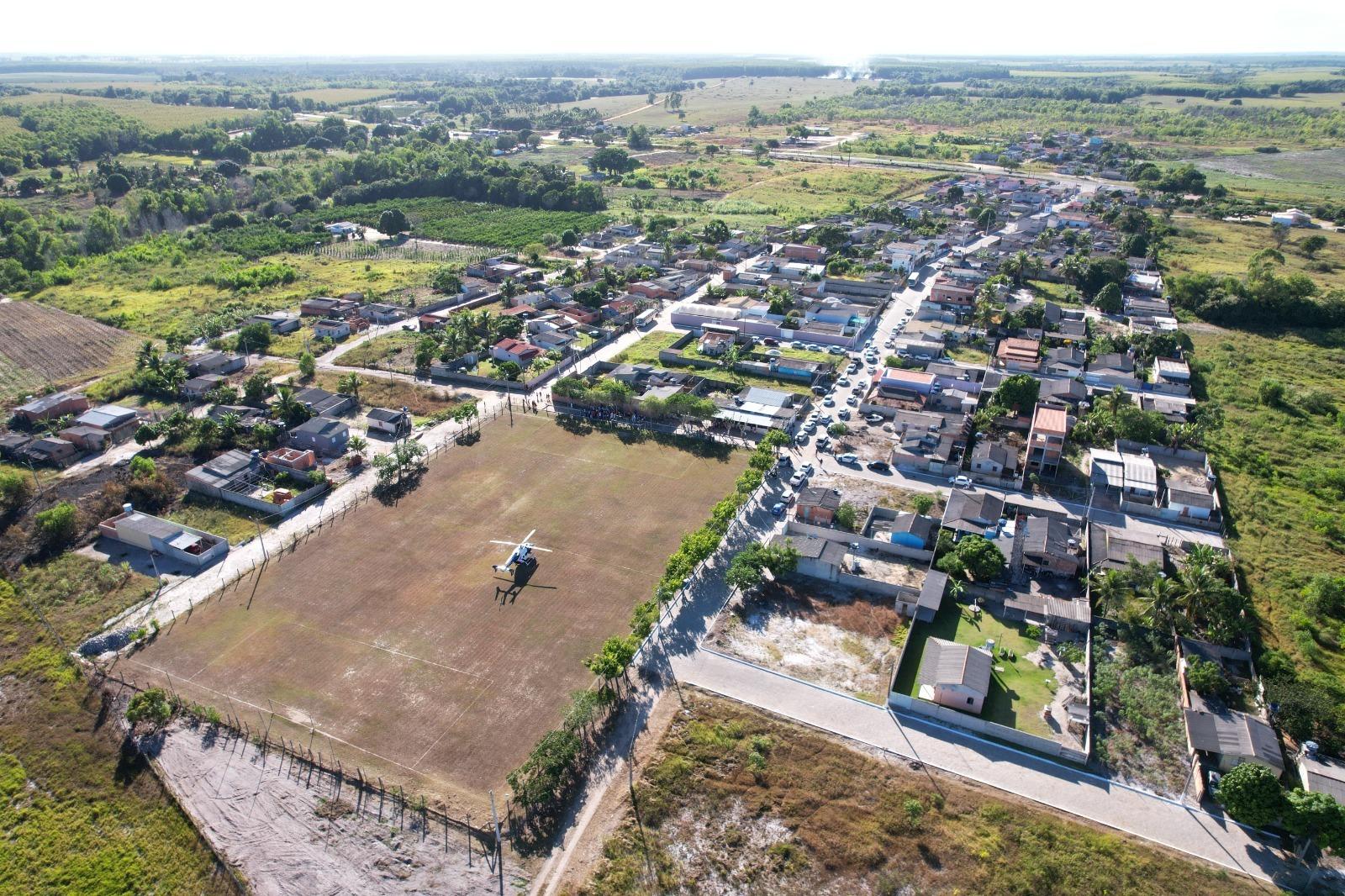 Obras no campo e na cidade: na gestão Daniel Santana, comunidade de Paulista tem todas as ruas calçadas