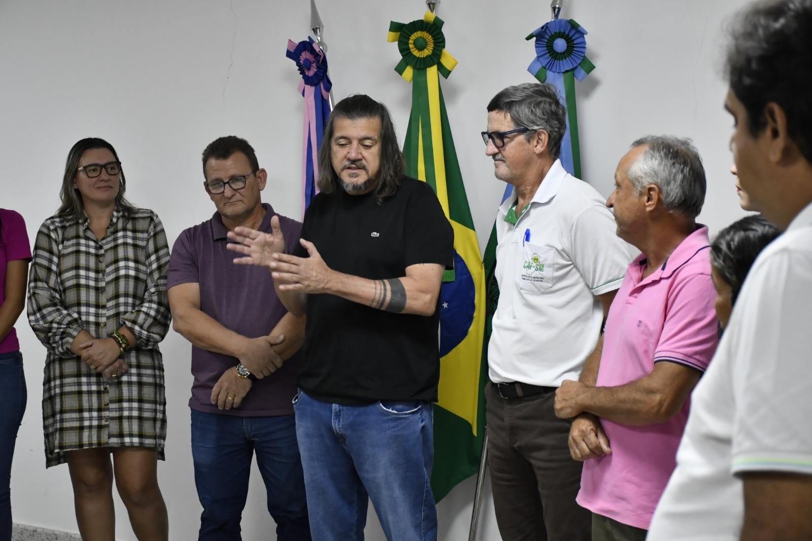 Daniel assina contratos do programa compra direta de alimentos 2023, em São Mateus, ES: “Solução caseira da melhor qualidade”