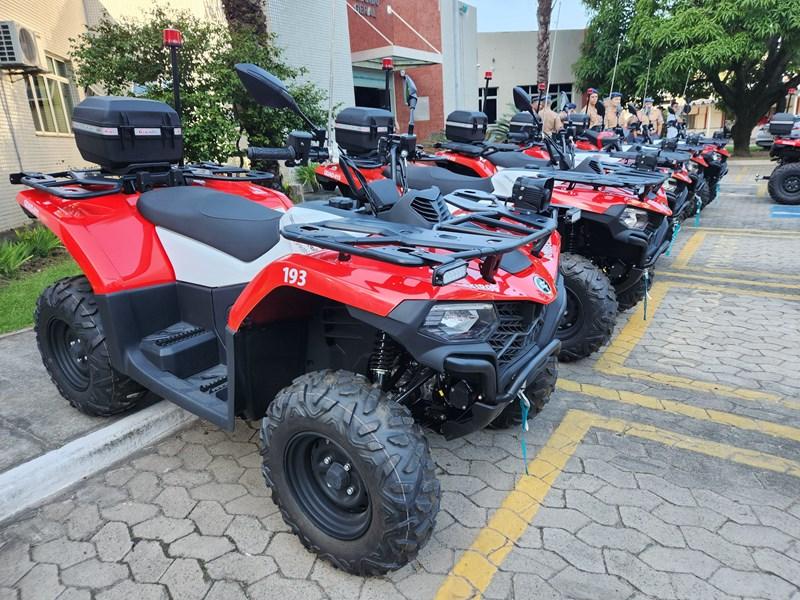 Casagrande entrega equipamentos para Corpo de Bombeiros