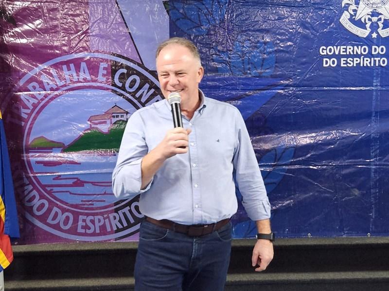 Domingos Martins, ES, recebe obras de calçamento rural e melhorias em escola