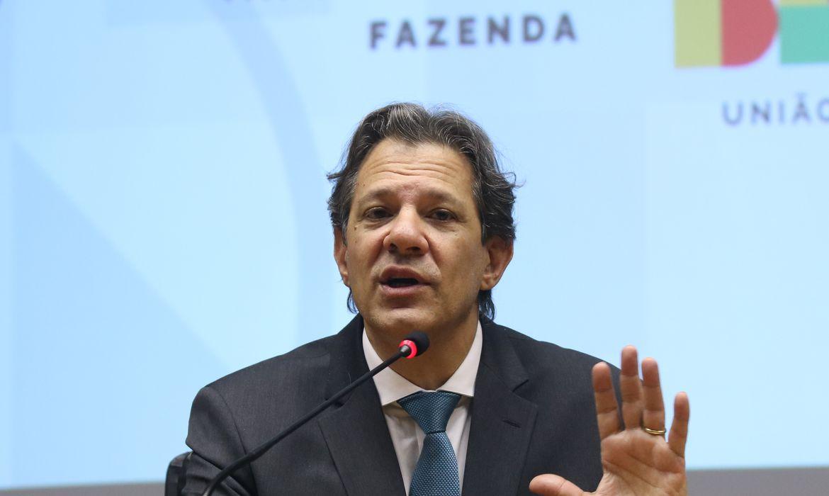 Primeira fase do Desenrola pode limpar até 2,5 milhões de nomes, diz Haddad