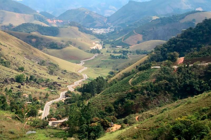 Casagrande inaugura pavimentação da Rodovia Castelo x Muniz Freire, no ES