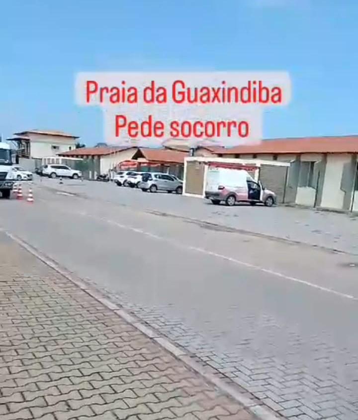 Praia da Guaxindiba em Conceição da Barra no ES pede socorro