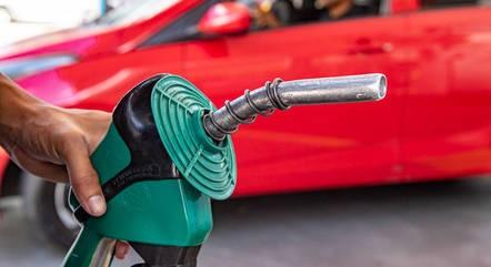 Diesel fica R$ 0,02 mais caro com a volta de mais uma parte de tributos federais