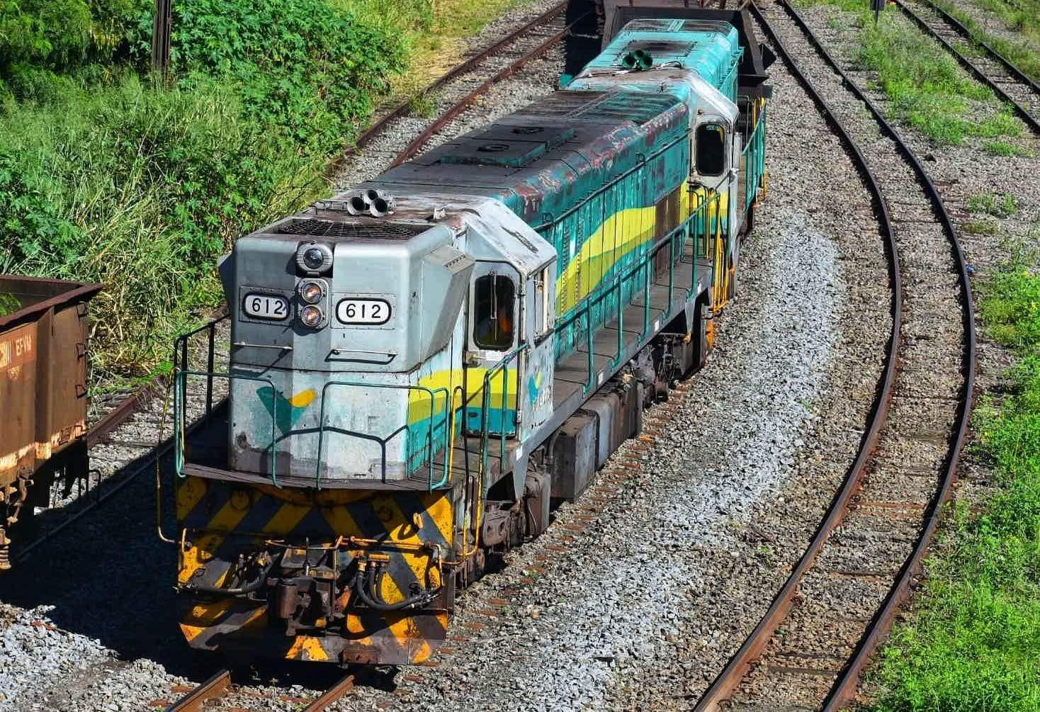 Pé humano é encontrado em vagão de trem da Vale na Serra, ES