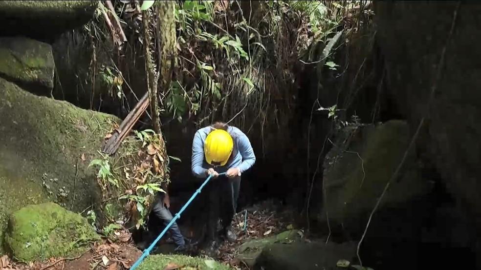 Produtores do ES armazenam vinhos e cachaças em caverna com 30 metros de profundidade para garantir qualidade das bebidas