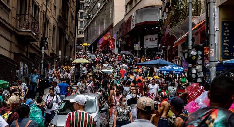 Frentes parlamentares anunciam apoio ao parcelamento sem juros no cartão de crédito