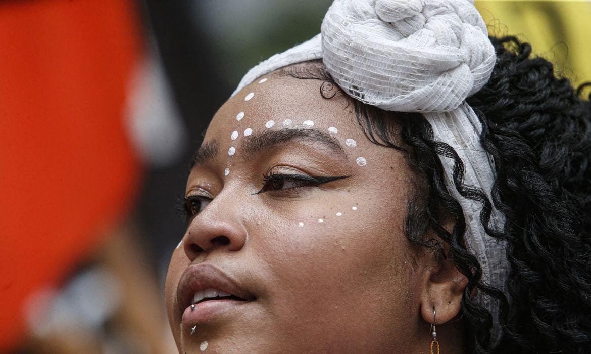 Maior presença de negros no país reflete reconhecimento racial