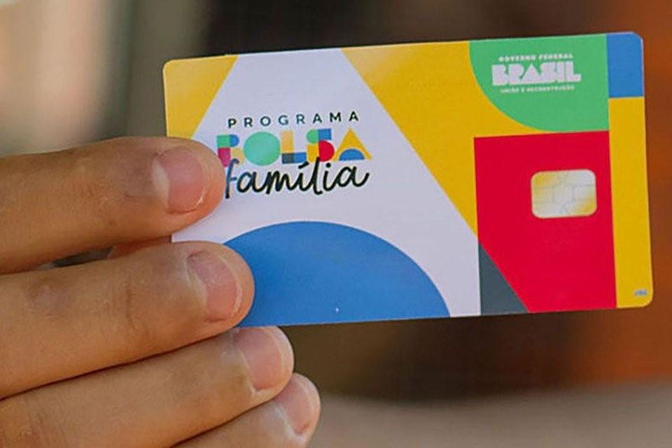 Governo divulga calendário de pagamento do Bolsa Família em 2024