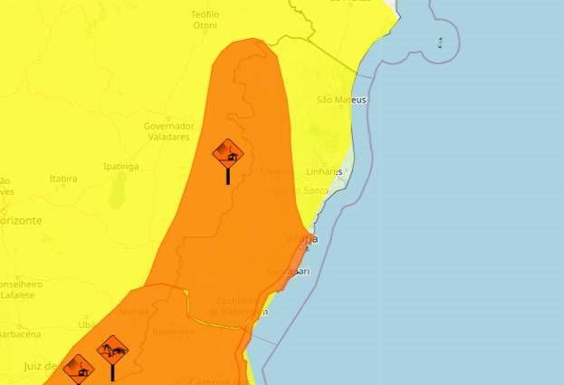 Cidades do ES recebem alertas para temporal e vendaval