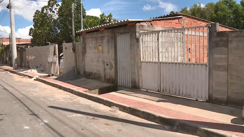 Mulher é assassinada com 15 facadas por idoso de 82 anos dentro de casa, no ES