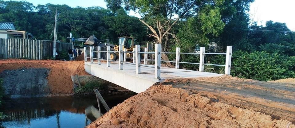 Governo do Estado reforça infraestrutura rural com montagem de 33 pontes de concreto em 21 municípios