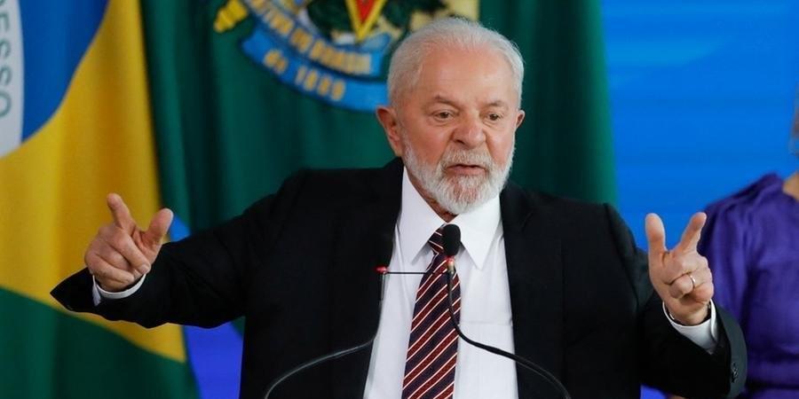 Governo pretende criar “rampa de transição” de MEIs para microempresa em 2024, diz Lula