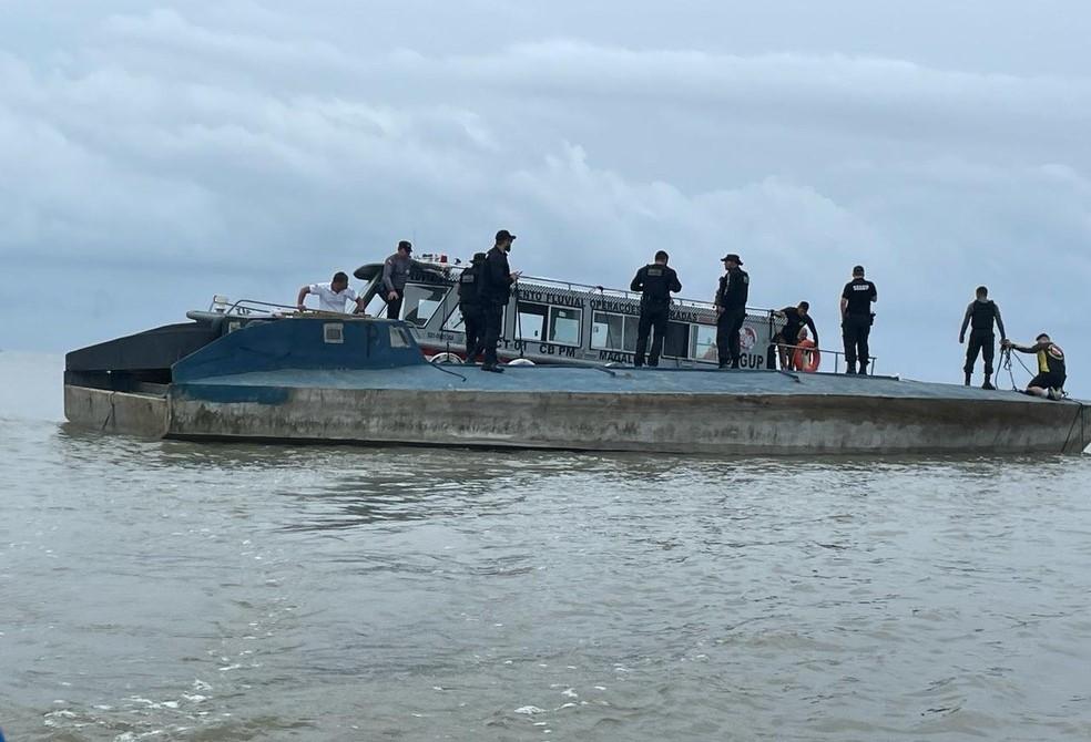 Submarino é encontrado por pescadores em praia no nordeste do Pará