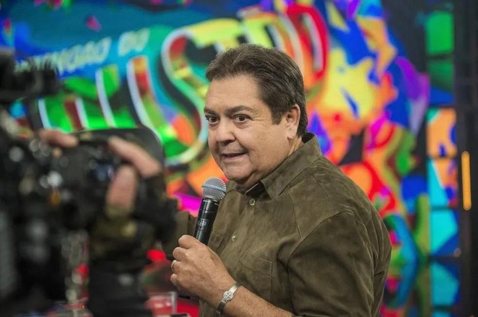 Faustão passa por transplante de rim em SP