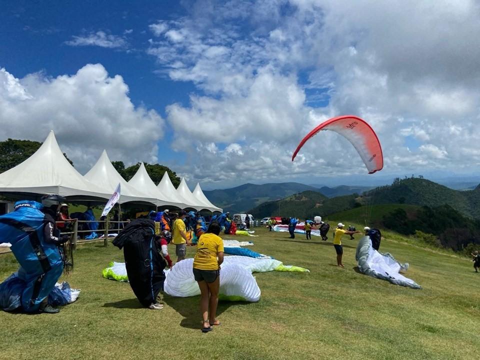 Baixo Guandu, no ES, sedia Super Final da Copa do Mundo de Parapente 2023