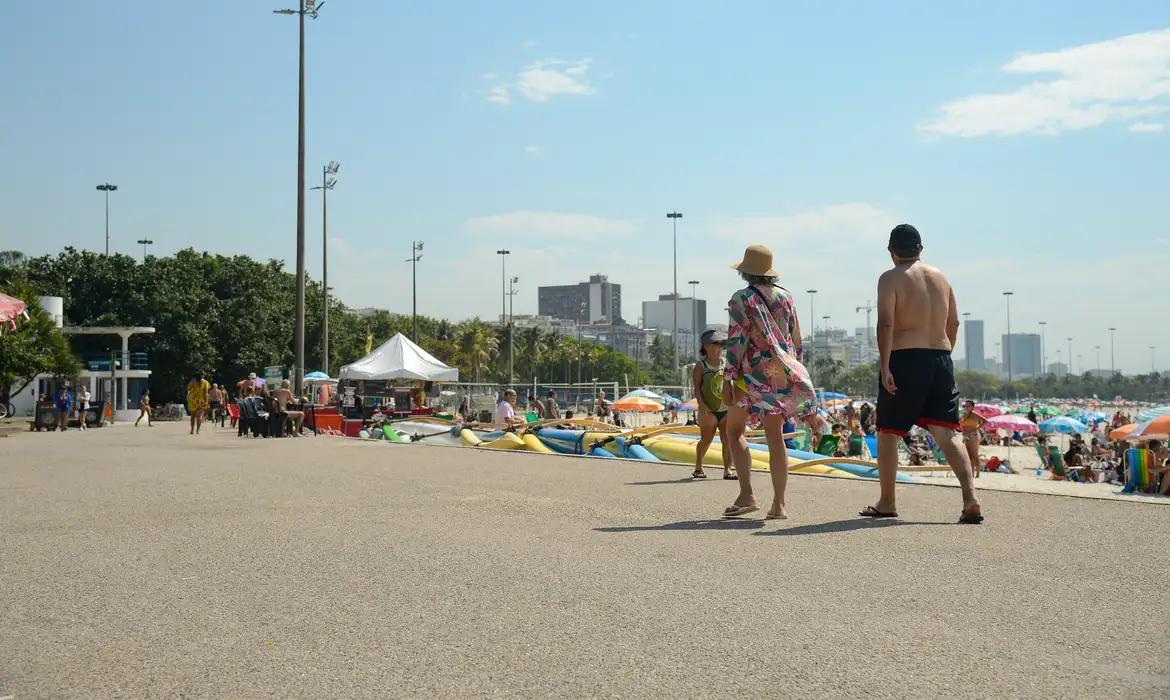 Rio e partes de SP, ES e MG terão onda de calor até quinta-feira (9)