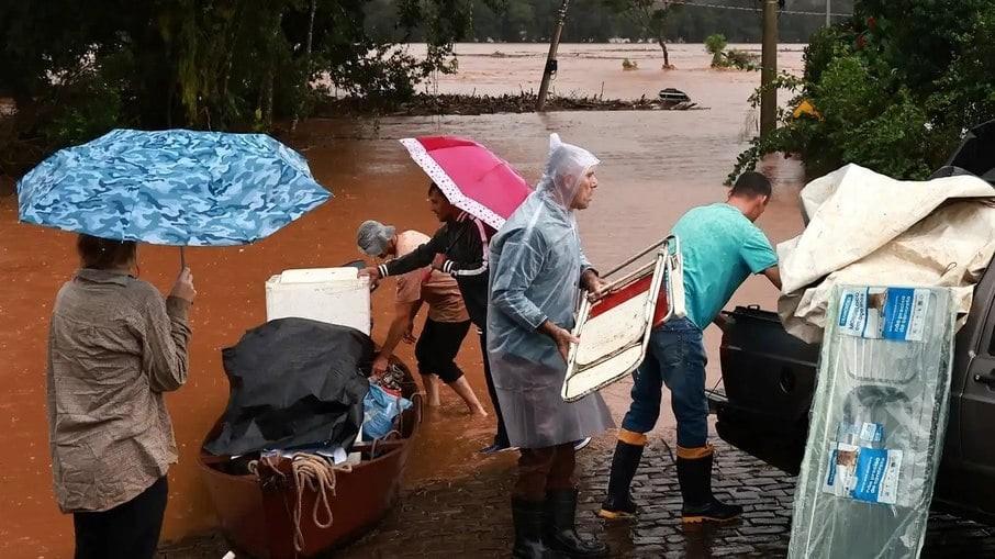 RS: Prefeituras pedem evacuação imediata de cidades do extremo sul