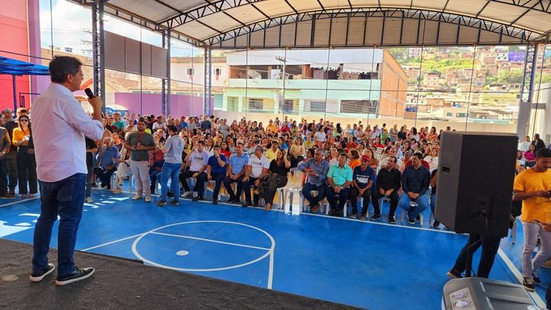 Ricardo Ferraço anuncia obras de adaptação e construção de escolas em Iúna, ES