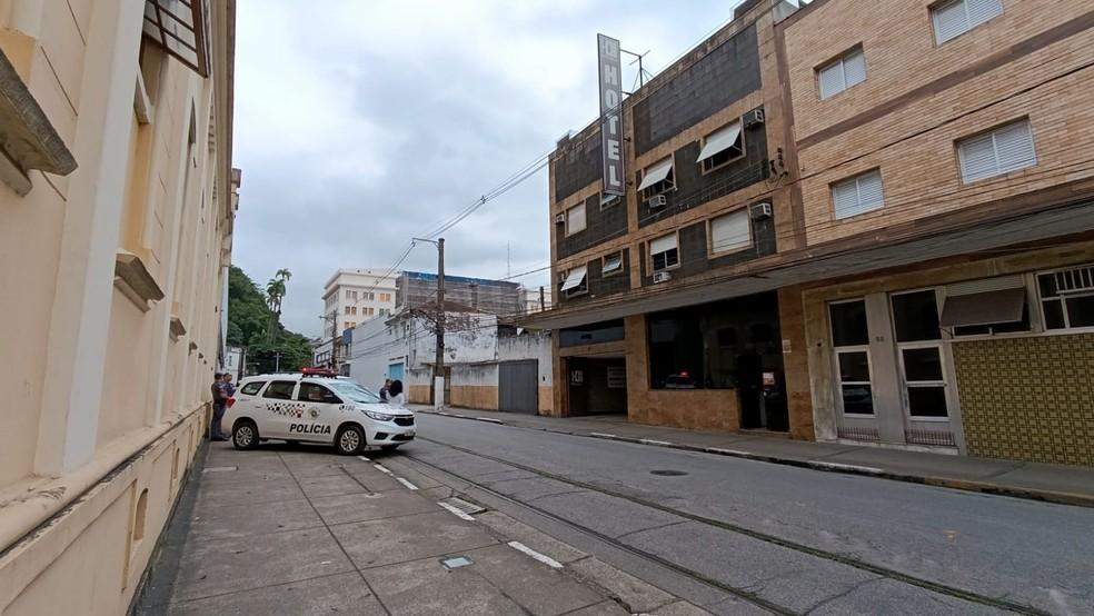 Garota de programa é encontrada morta em quarto de hotel