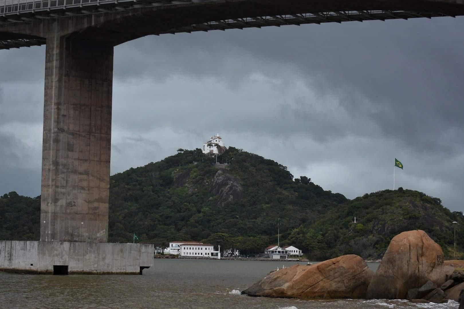 Frente fria, tempo seco e noites geladas: saiba como será o inverno no ES