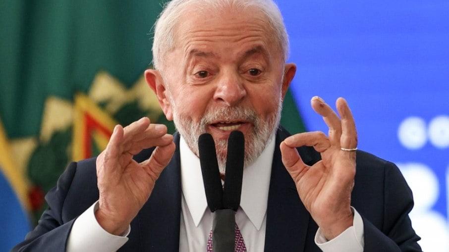 Lula admite que pode se candidatar à reeleição em 2026