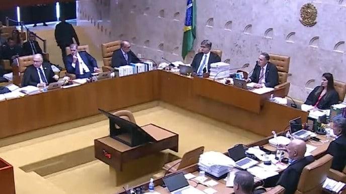 STF decide descriminalizar porte de maconha para uso pessoal