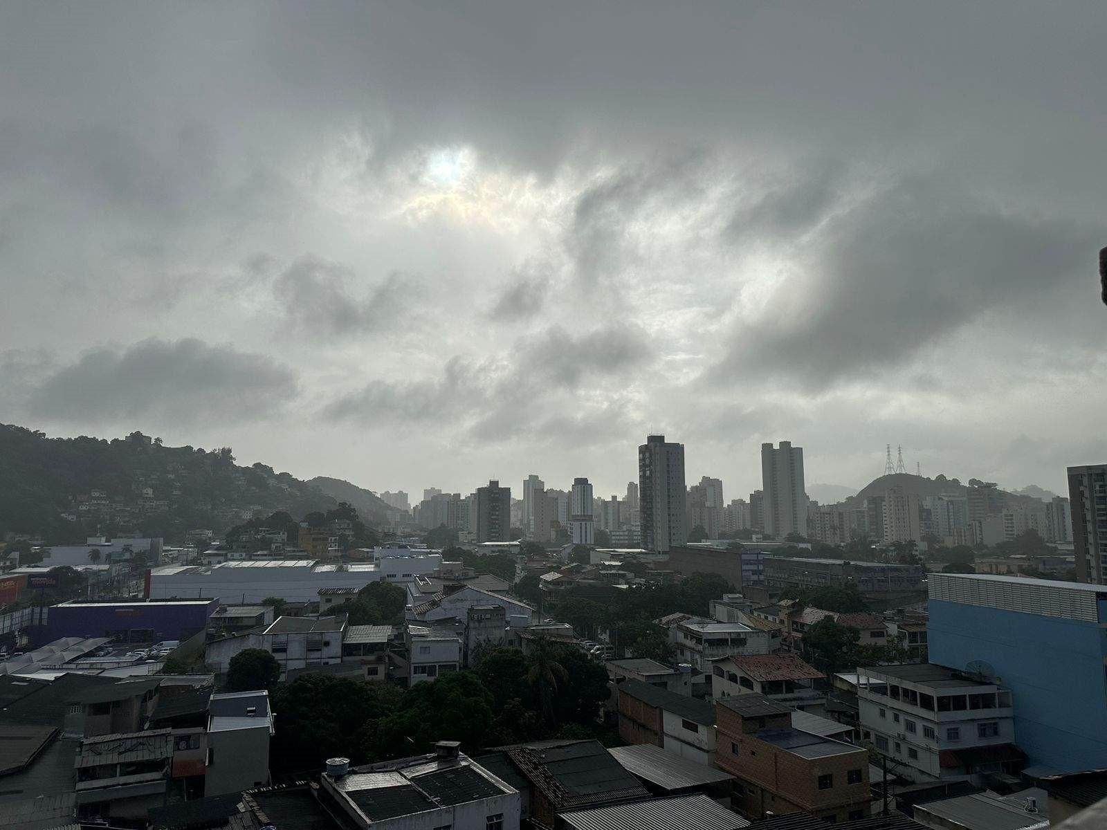 Veja como fica a previsão do tempo para o ES