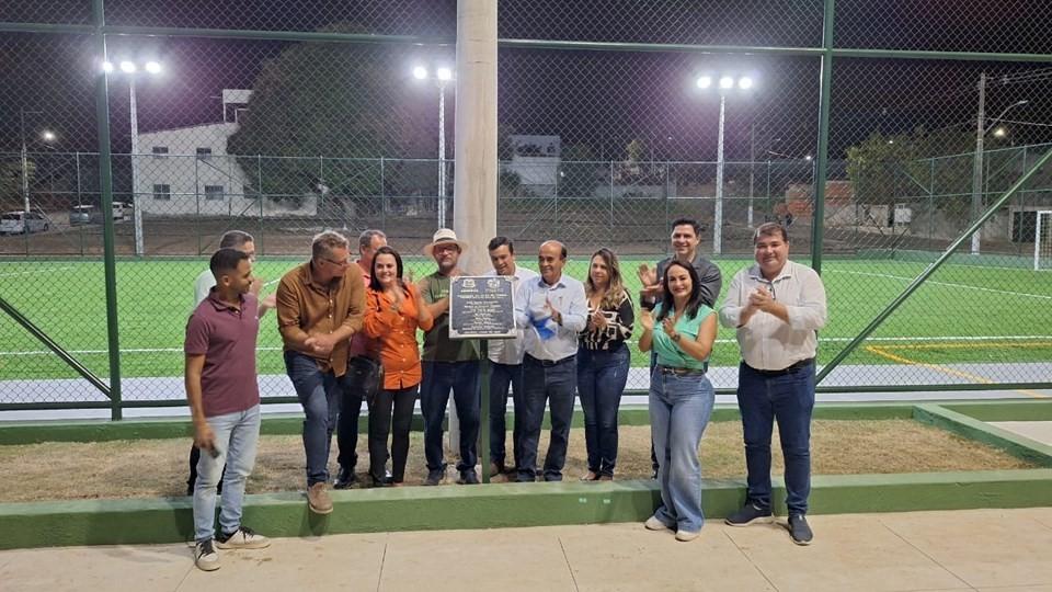 Governo do ES inaugura dois campos Bom de Bola no município de Aracruz