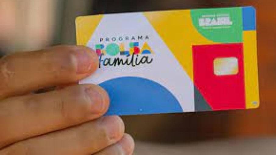 Caixa paga Bolsa Família a beneficiários com NIS de final 4 nesta terça-feira (23)