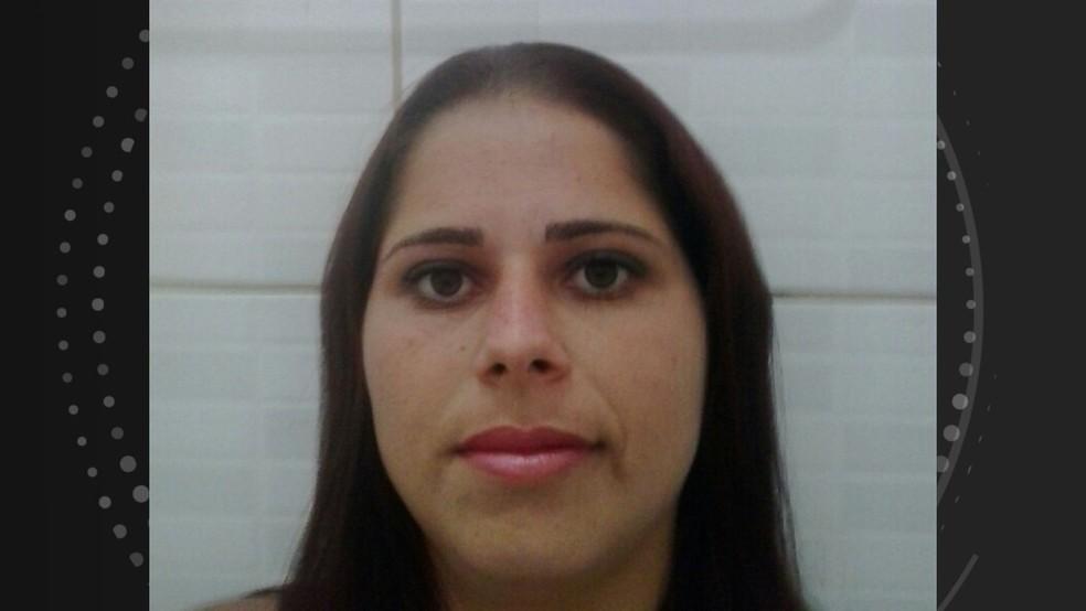 Mulher é encontrada morta e marido confessa crime no ES; 'Ele tinha muito ciúme dela', diz mãe da vítima