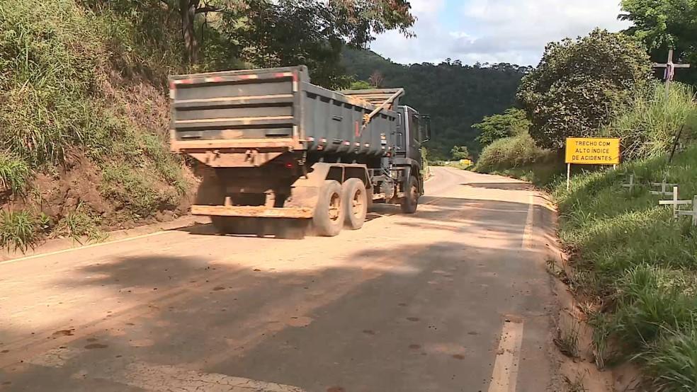 Serra da Morte: conheça a história da rodovia no ES que tem trecho com 37 cruzes