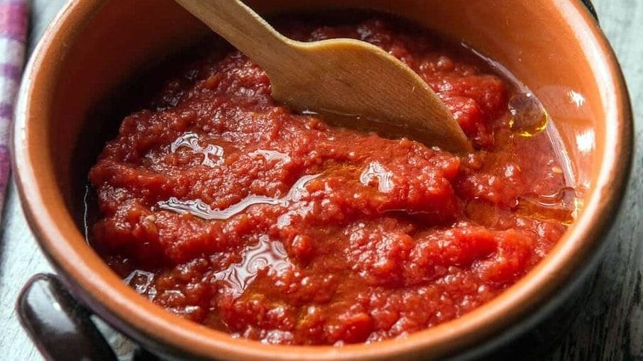 'Bicho' no molho de tomate? Especialista esclarece os objetos estranhos no produto