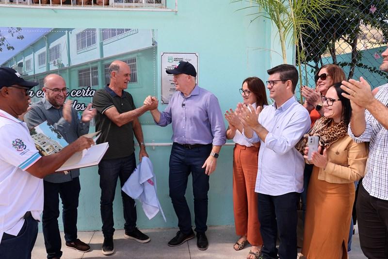 Casagrande inaugura obras de adaptação e reforma de escola em Jerônimo Monteiro, no ES