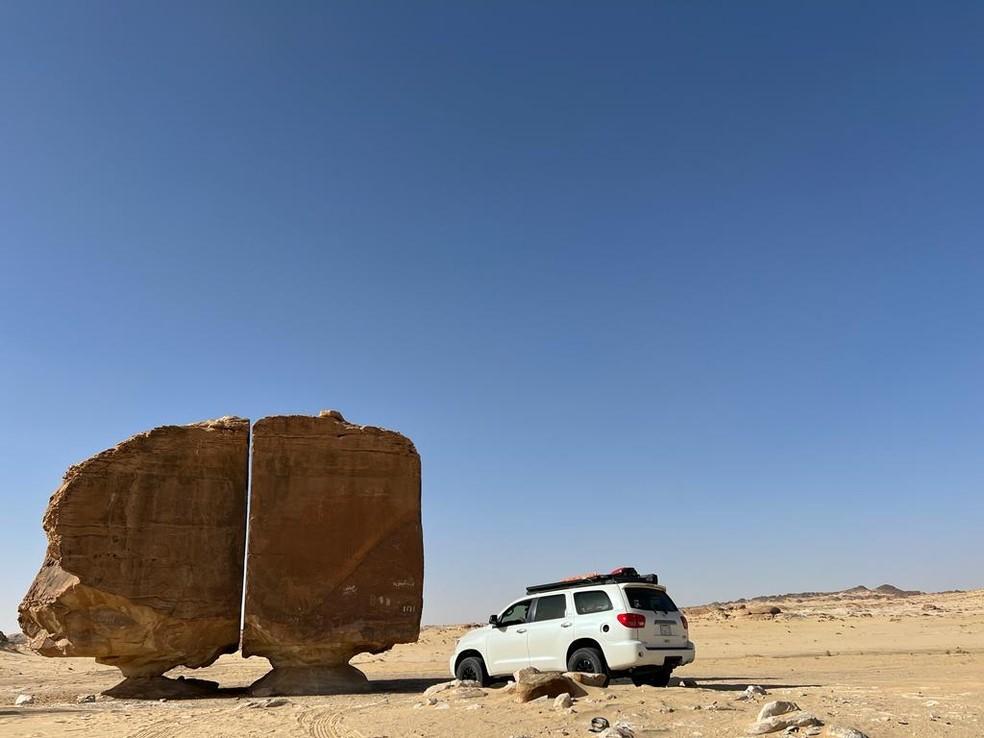 Conheça Al Naslaa: a atração turística e o maior enigma geológico no deserto da Arábia Saudita