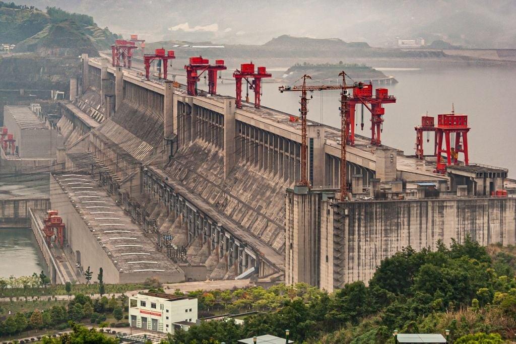 A hidrelétrica que mudou a terra: como a maior usina do mundo afeta a rotação do planeta