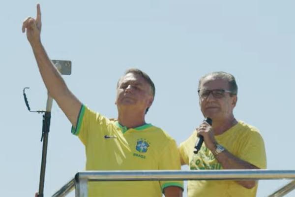 Bolsonaro se pronuncia sobre críticas de Malafaia