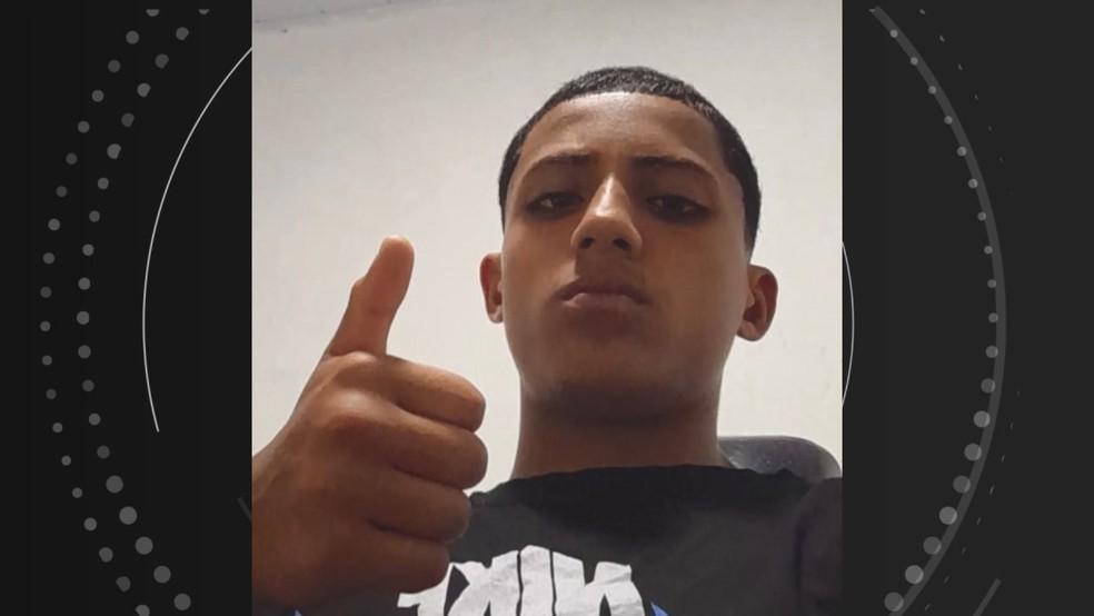 Jovem morre assassinado a tiros no velório do próprio primo de 11 anos executado horas antes no ES