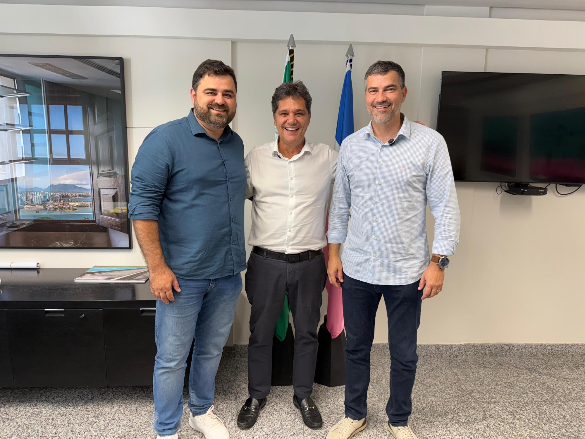 Desenvolvimento econômico foi tema do encontro entre o prefeito Bruno Araújo e o vice-governador Ricardo Ferraço