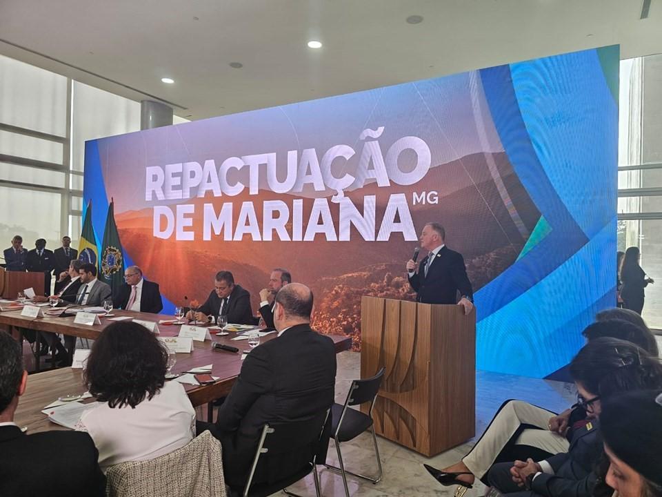 Governo do ES assina acordo para reparação integral e definitiva dos danos causados pelo desastre de Mariana