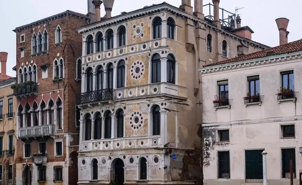 Palco de mortes e tragédias, ‘palácio amaldiçoado’ de Veneza é vendido a comprador anônimo